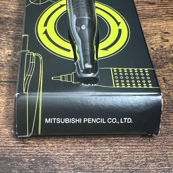 Mitsubishi Pencil uni Kuru Toga Advance Upgrade Model 0.5mm Mechanical Pencil. - Picture 6 of 8